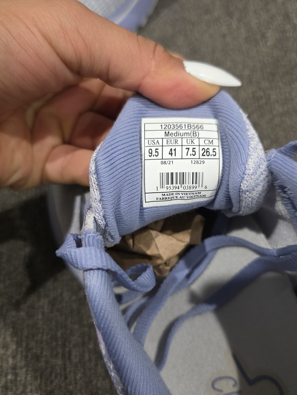 Brooks Ghost Women's Running Shoes - Lavender / Silver - Picture 5 of 10